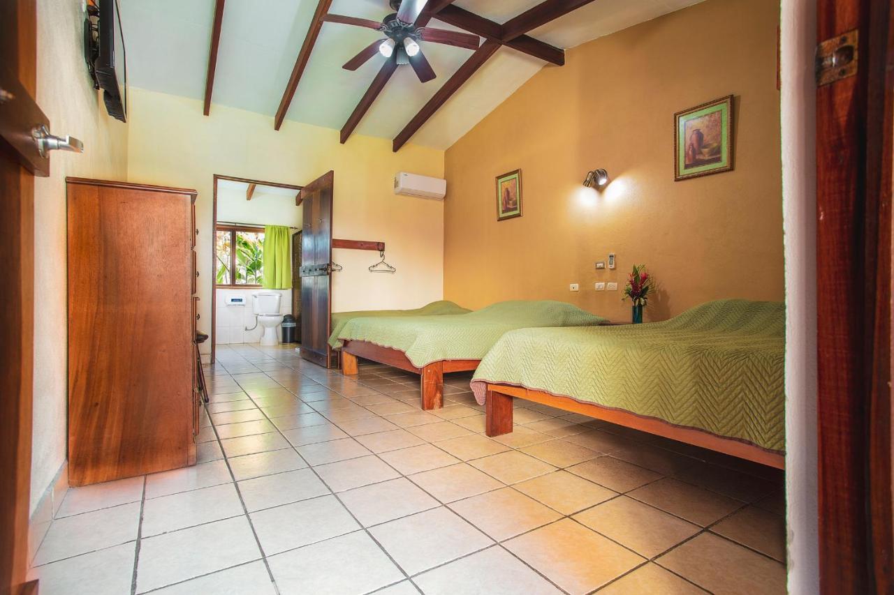 Hotel La Hacienda Quesada  Екстер'єр фото