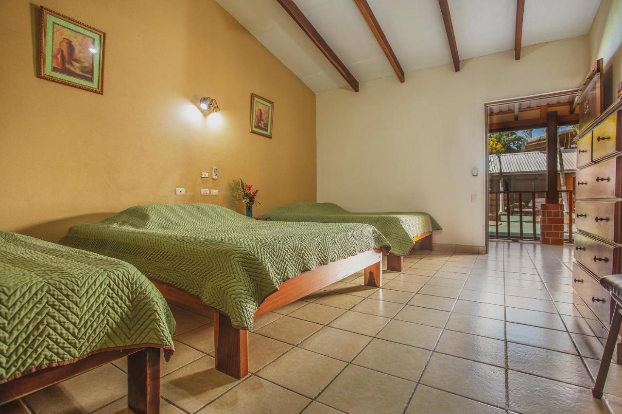 Hotel La Hacienda Quesada  Екстер'єр фото