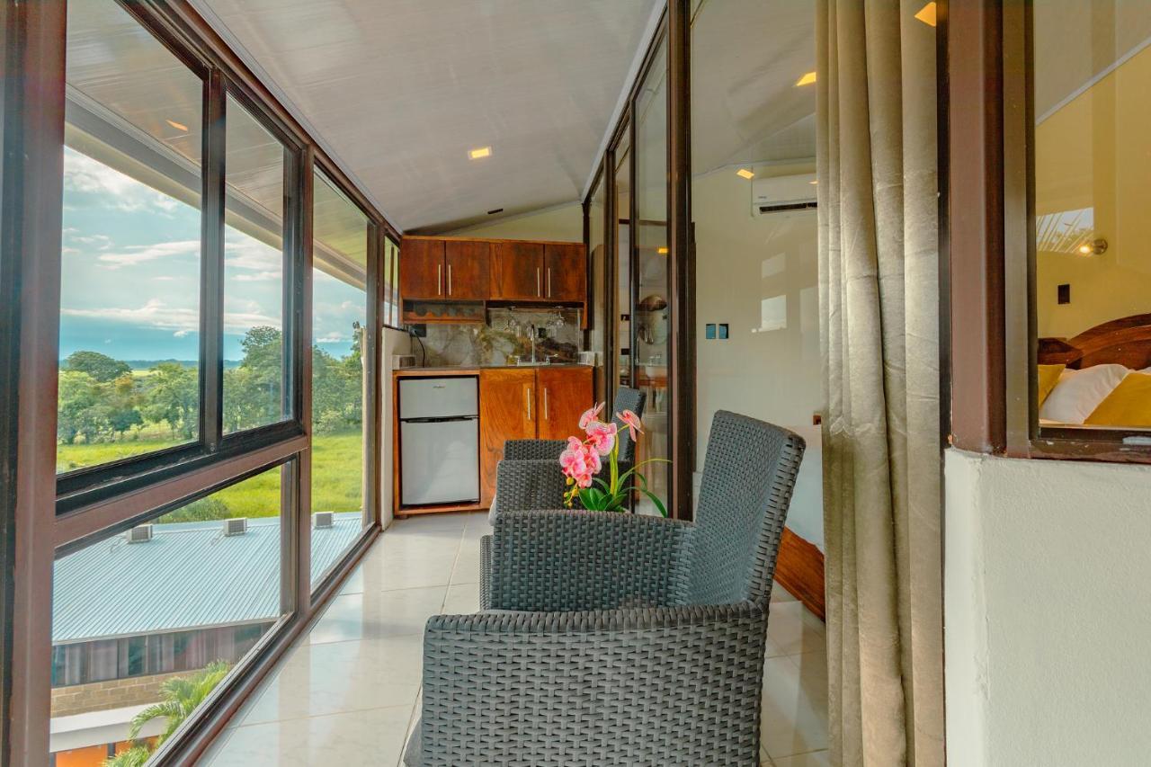 Hotel La Hacienda Quesada  Екстер'єр фото