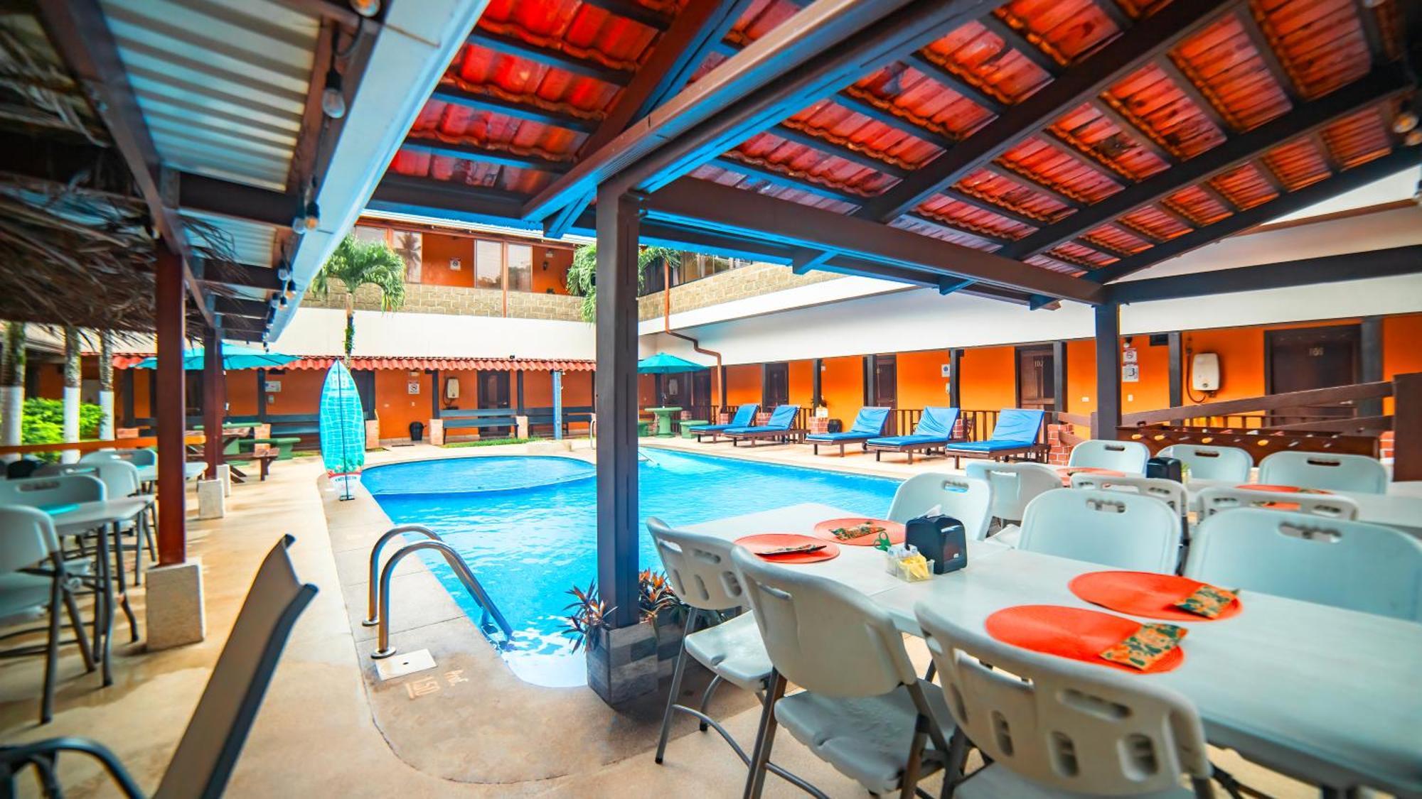 Hotel La Hacienda Quesada  Екстер'єр фото