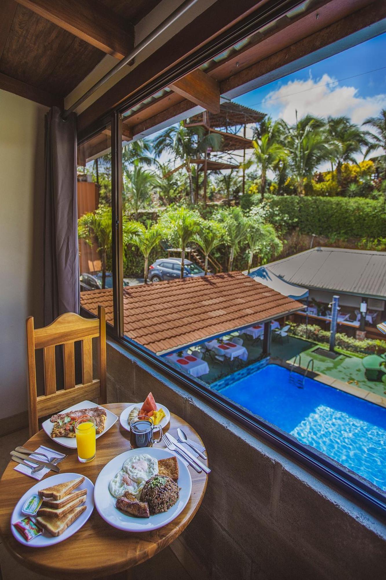 Hotel La Hacienda Quesada  Екстер'єр фото