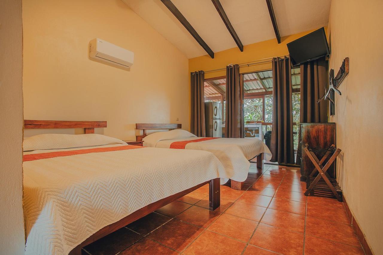 Hotel La Hacienda Quesada  Екстер'єр фото